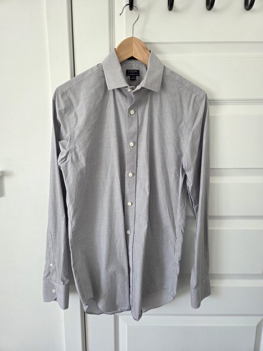 J. Crew Men's Light Gray Dress Shirt - Slim Button Front Size Small